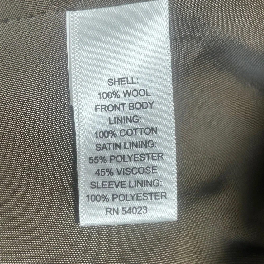 Banana Republic Modern Fit Mens 38R Charcoal‎ Gray Two Button Blazer Sport Coat